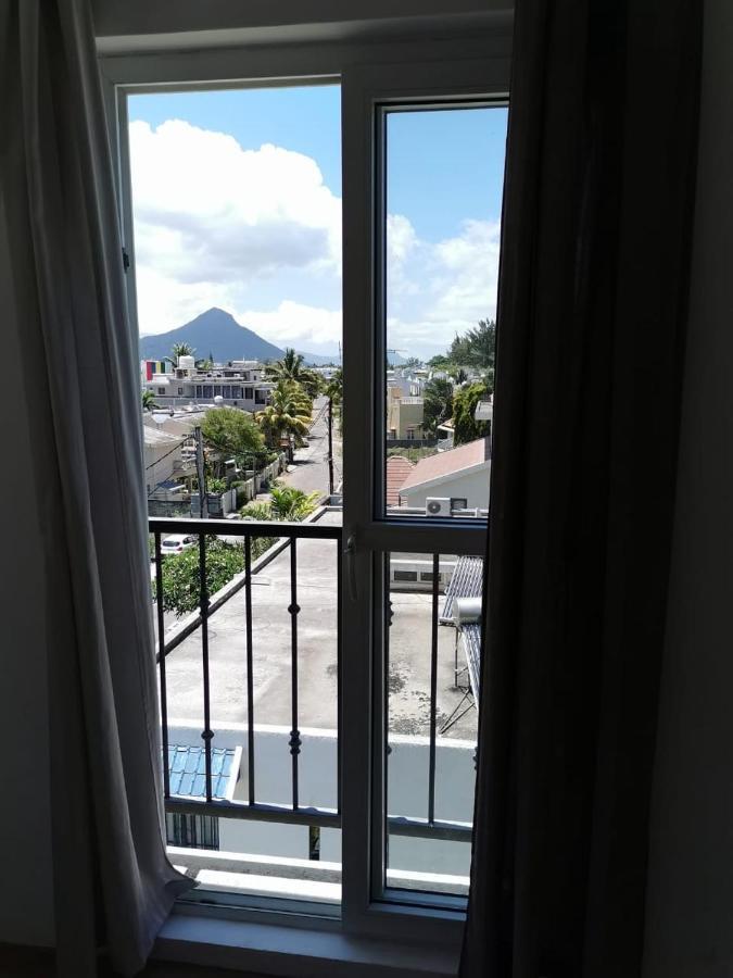 Rayon Vert Bleuphorie Beach Apartment Flic-en-Flacq Eksteriør bilde