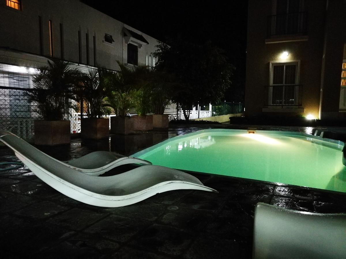 Rayon Vert Bleuphorie Beach Apartment Flic-en-Flacq Eksteriør bilde
